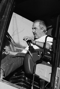 Conducteur de mini pelle